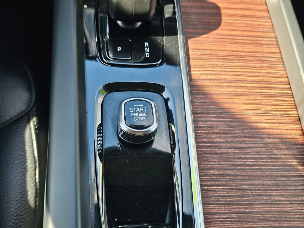 Used 2023 Volvo XC60 B5 Plus w/ Climate Package AWD/4WD image 26