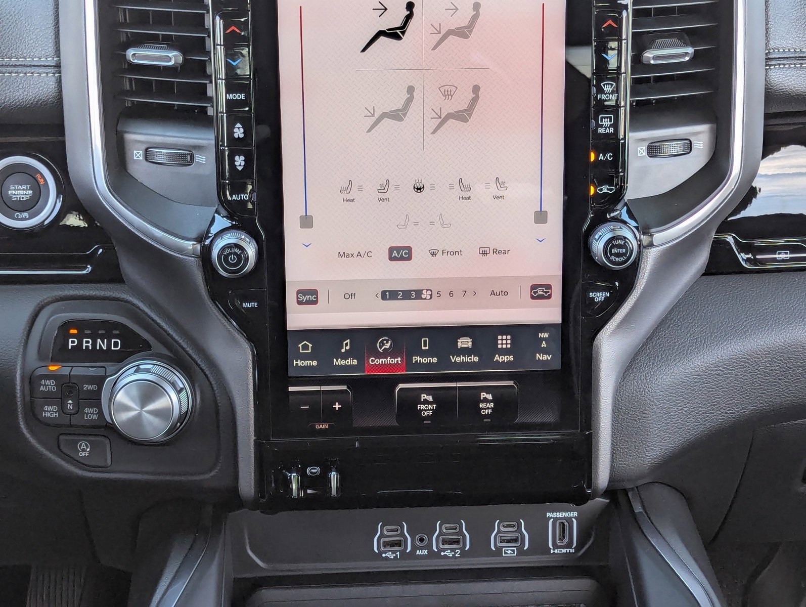 Used 2026 RAM 1500 Laramie w/ Night Edition image 20