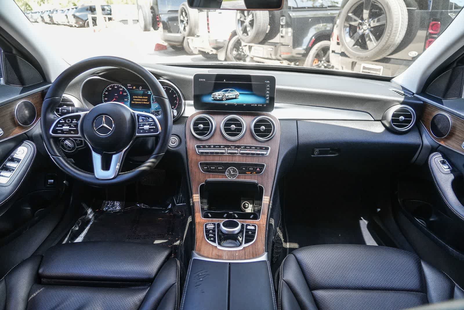Used 2020 Mercedes-Benz C 300 Sedan image 10