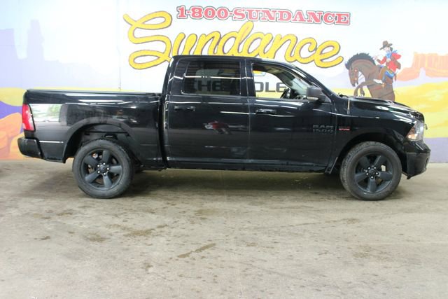 Used 2019 RAM 1500 Classic SLT w/ Black Appearance Group AWD/4WD image 1