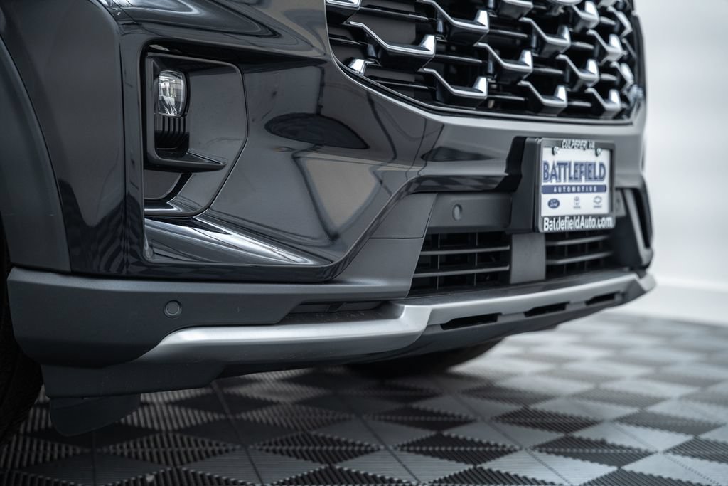 New 2026 Ford Explorer Platinum w/ LUX Leather Package AWD/4WD image 18