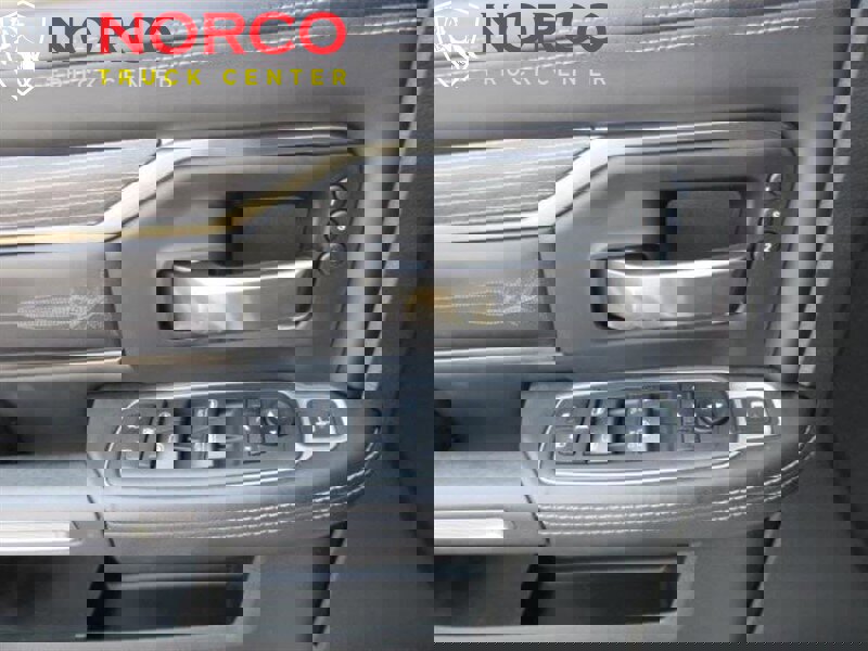 Used 2021 RAM 2500 Limited image 12
