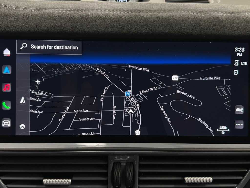 Used 2022 Porsche Cayenne Turbo GT image 33