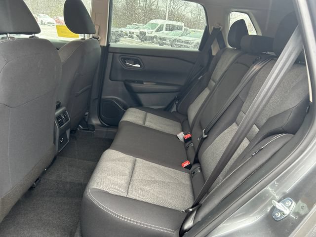 Used 2026 Nissan Rogue SV AWD/4WD image 27