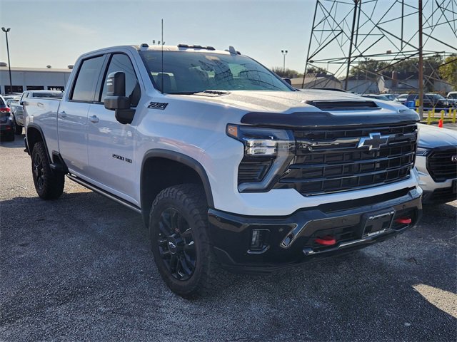 Used 2025 Chevrolet Silverado 2500 LTZ w/ LTZ Plus Package