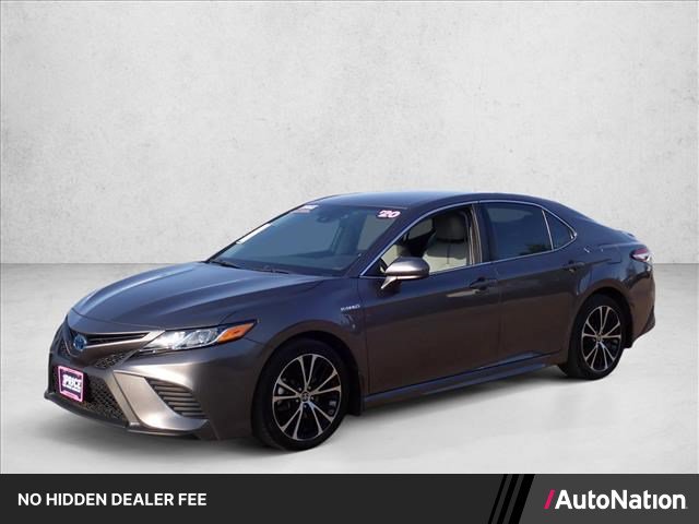 Used 2020 Toyota Camry SE FWD image 1