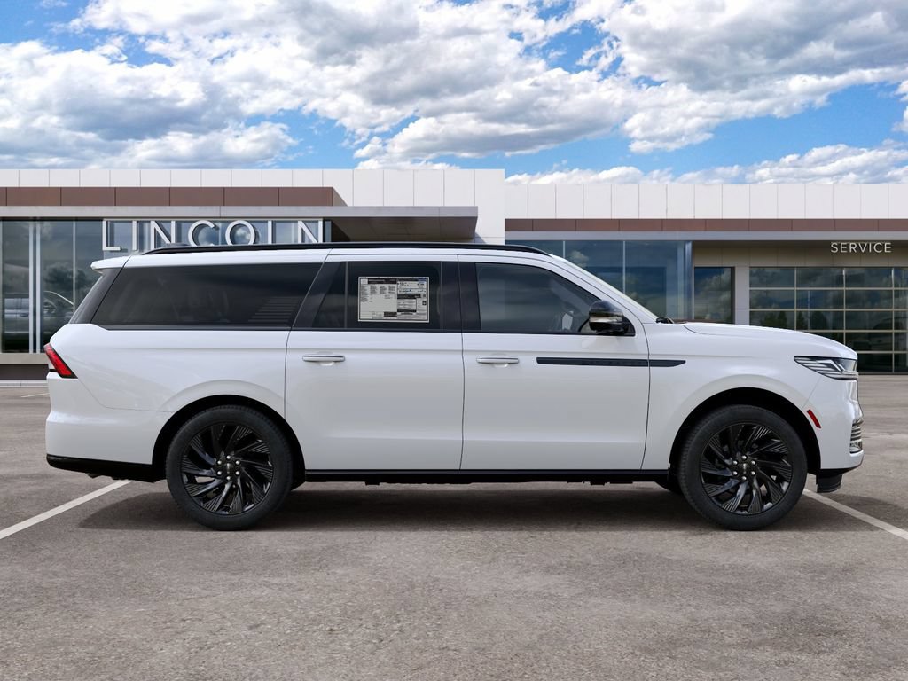 New 2027 Lincoln Navigator L Reserve w/ Jet Appearance Package RWD image 5