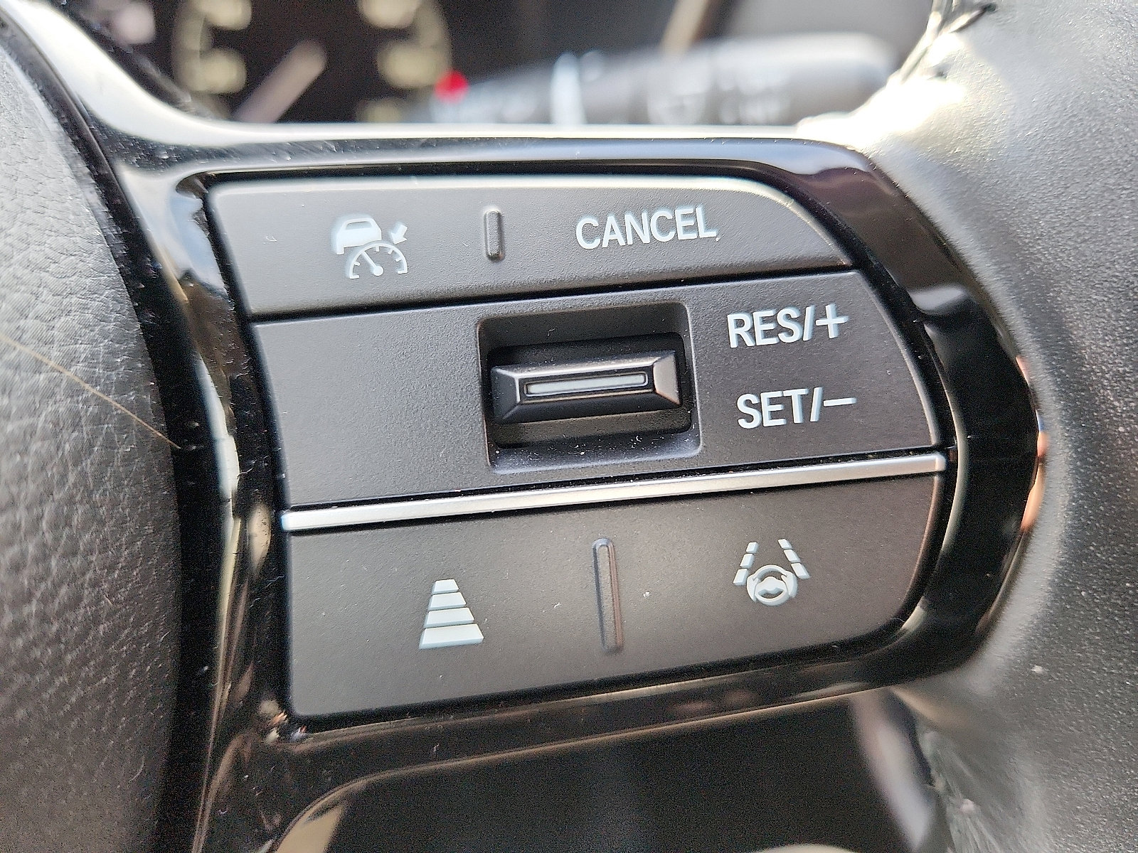 Used 2024 Honda CR-V EX-L image 22