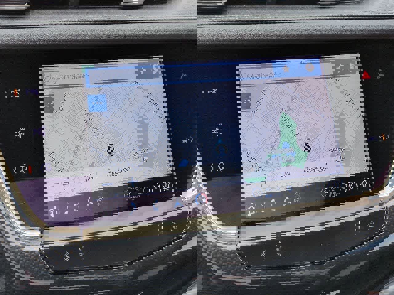 Used 2023 Cadillac XT6 Sport w/ Technology Package image 31