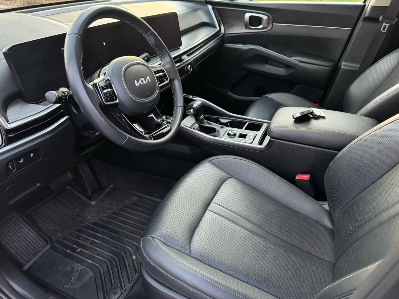Used 2025 Kia Sorento X-Line EX image 4