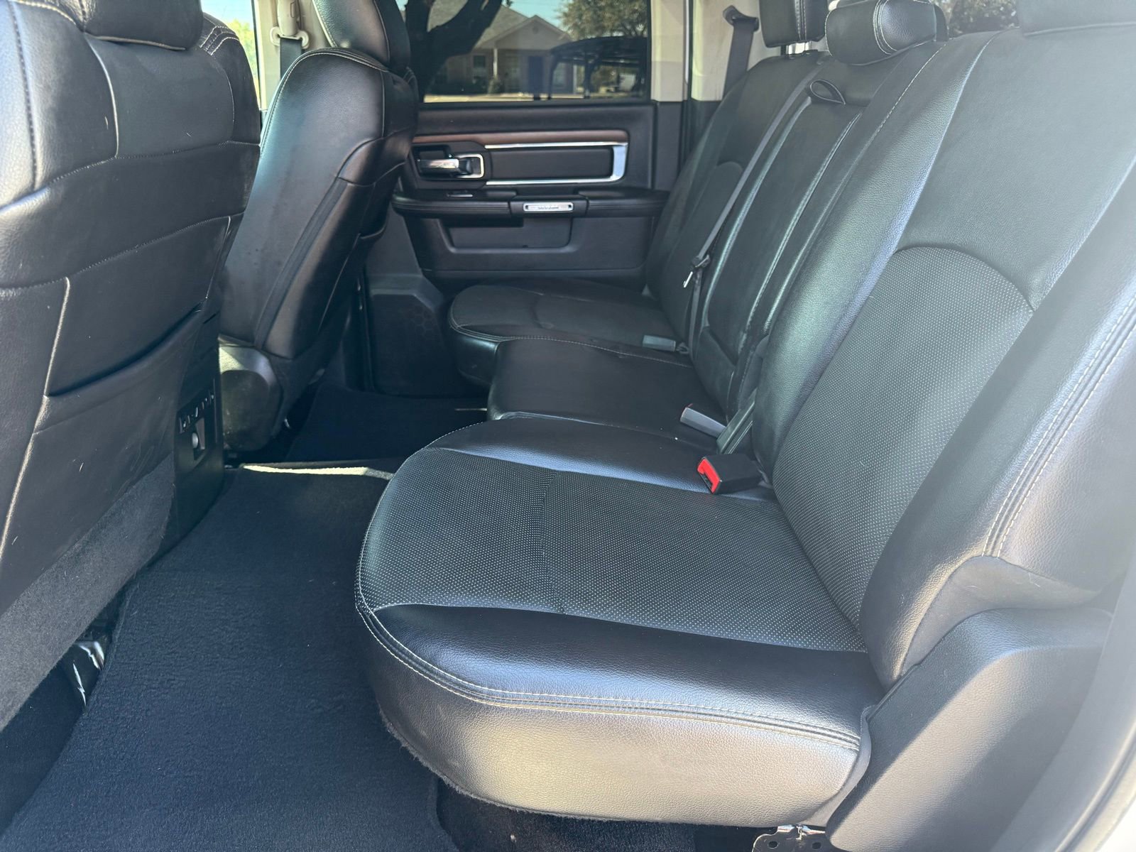 Used 2017 RAM 3500 Laramie image 12