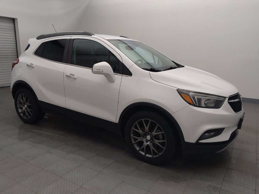 Used 2018 Buick Encore Sport Touring image 11