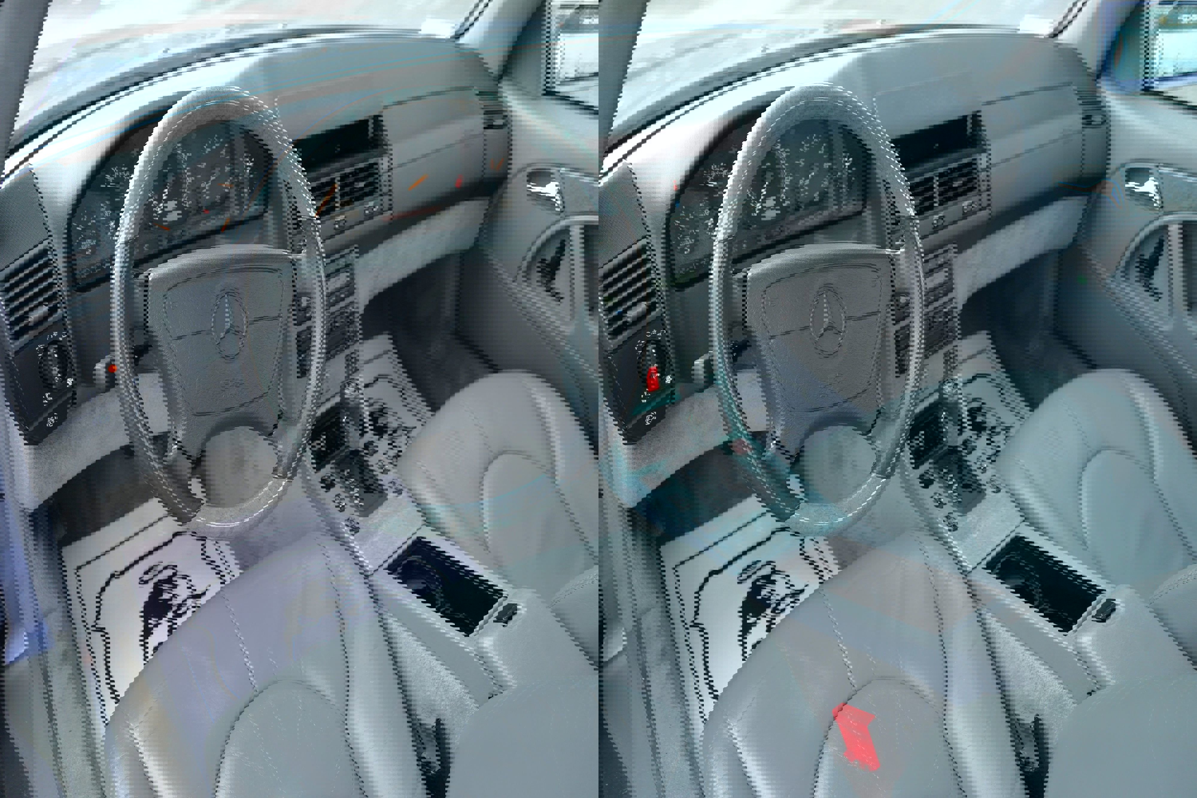 Used 1997 Mercedes-Benz SL 320 image 18