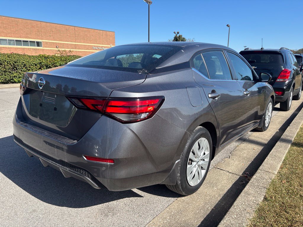 Used 2021 Nissan Sentra S FWD image 3
