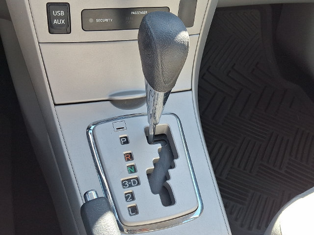 Used 2013 Toyota Corolla LE FWD image 15