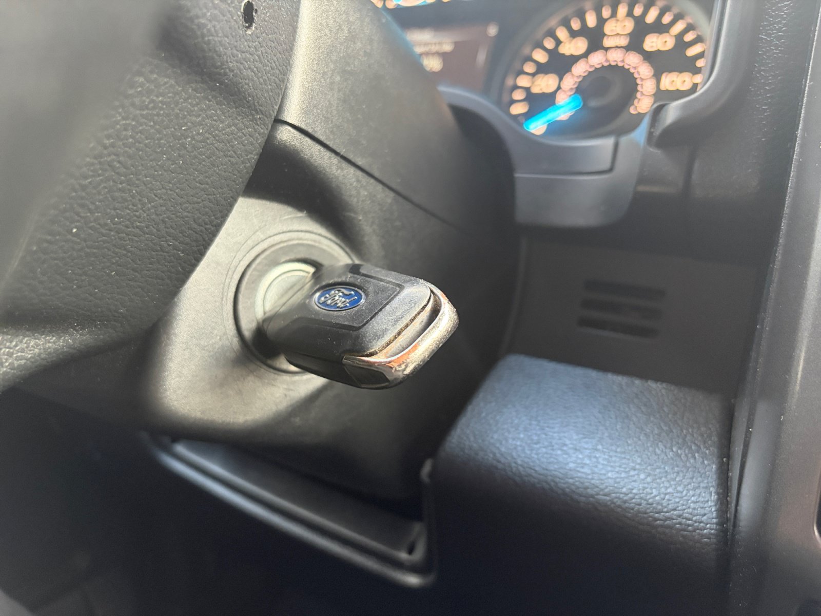 Used 2018 Ford F150 XLT w/ Equipment Group 302A Luxury AWD/4WD image 21