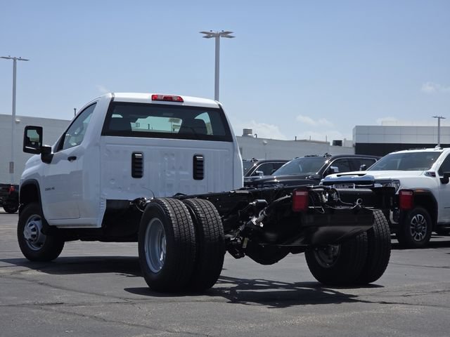 New 2026 Chevrolet Silverado 3500 W/T RWD image 9