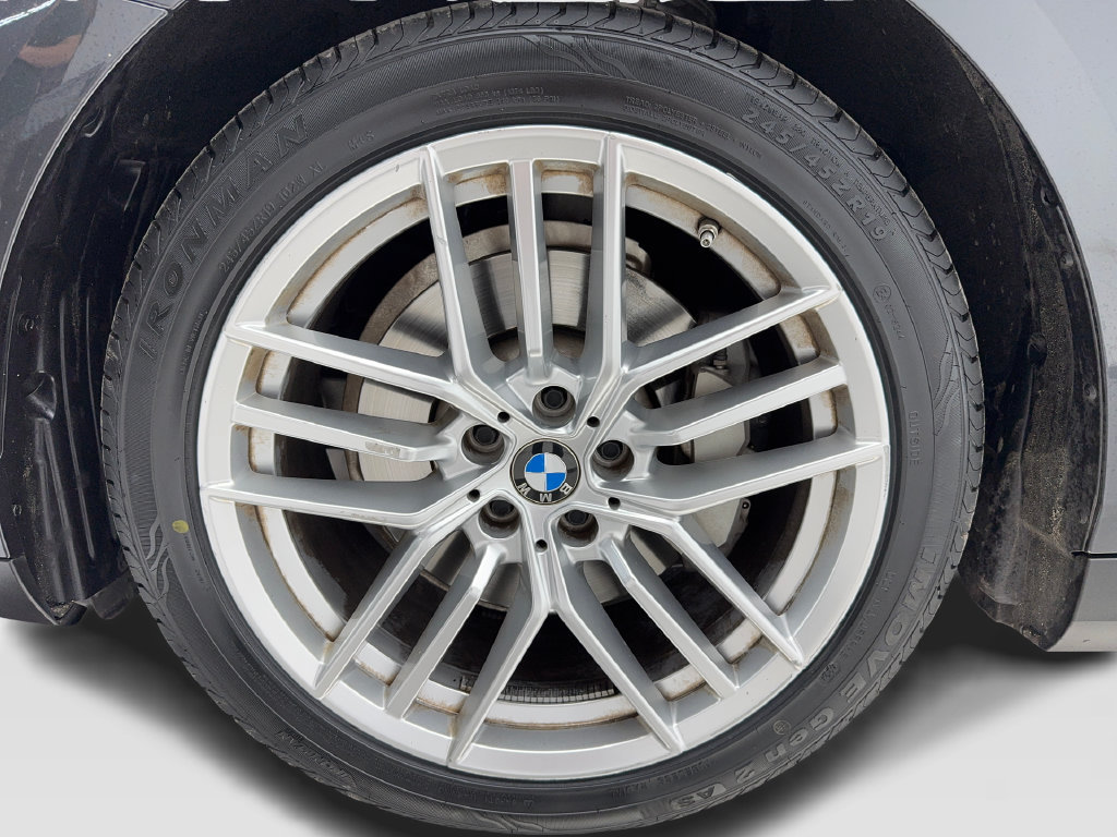 Used 2024 BMW 530i w/ Premium Package RWD image 54