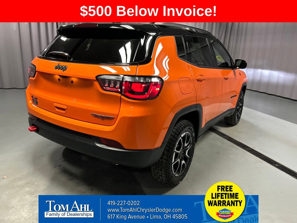 New 2026 Jeep Compass Trailhawk image 7