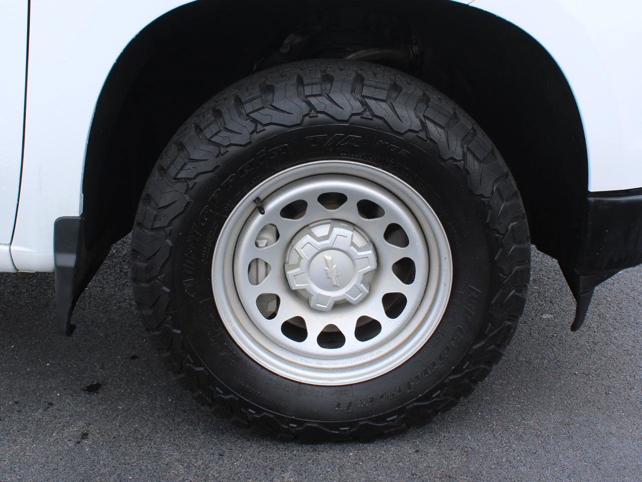 Used 2024 Chevrolet Silverado 1500 W/T w/ Trailering Package image 36