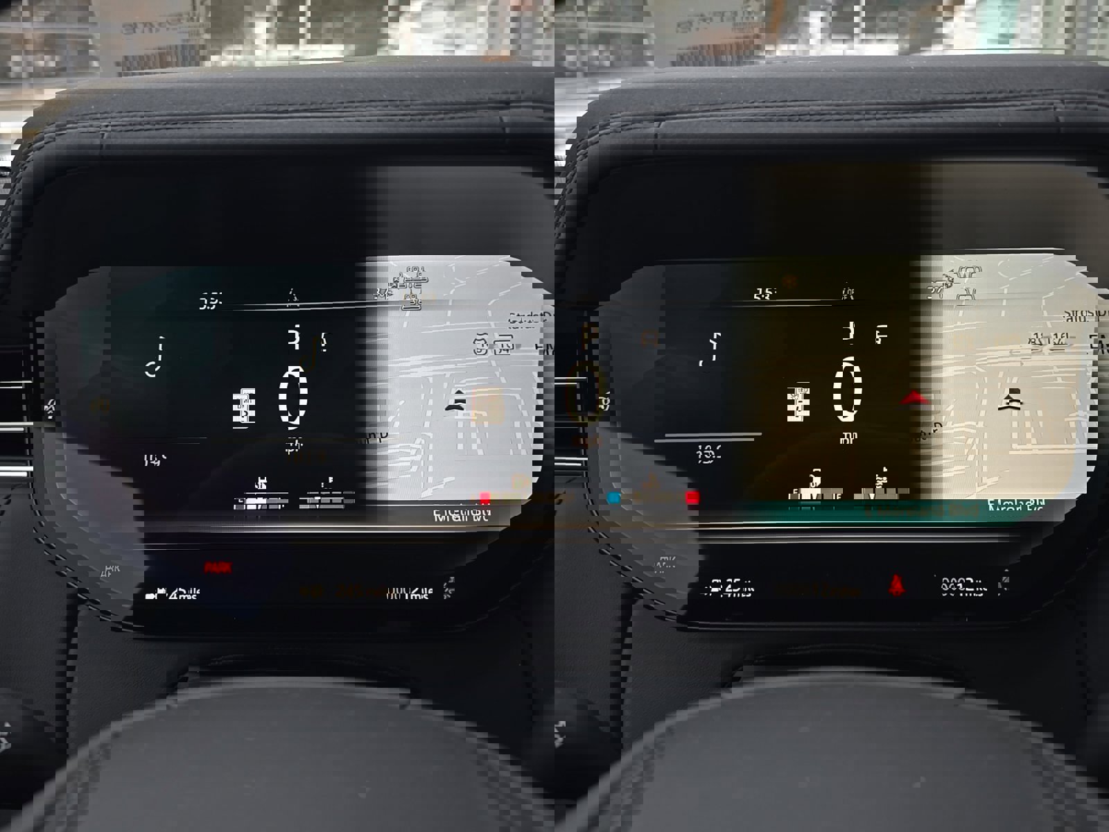 New 2026 Land Rover Range Rover Long Wheelbase SE image 14