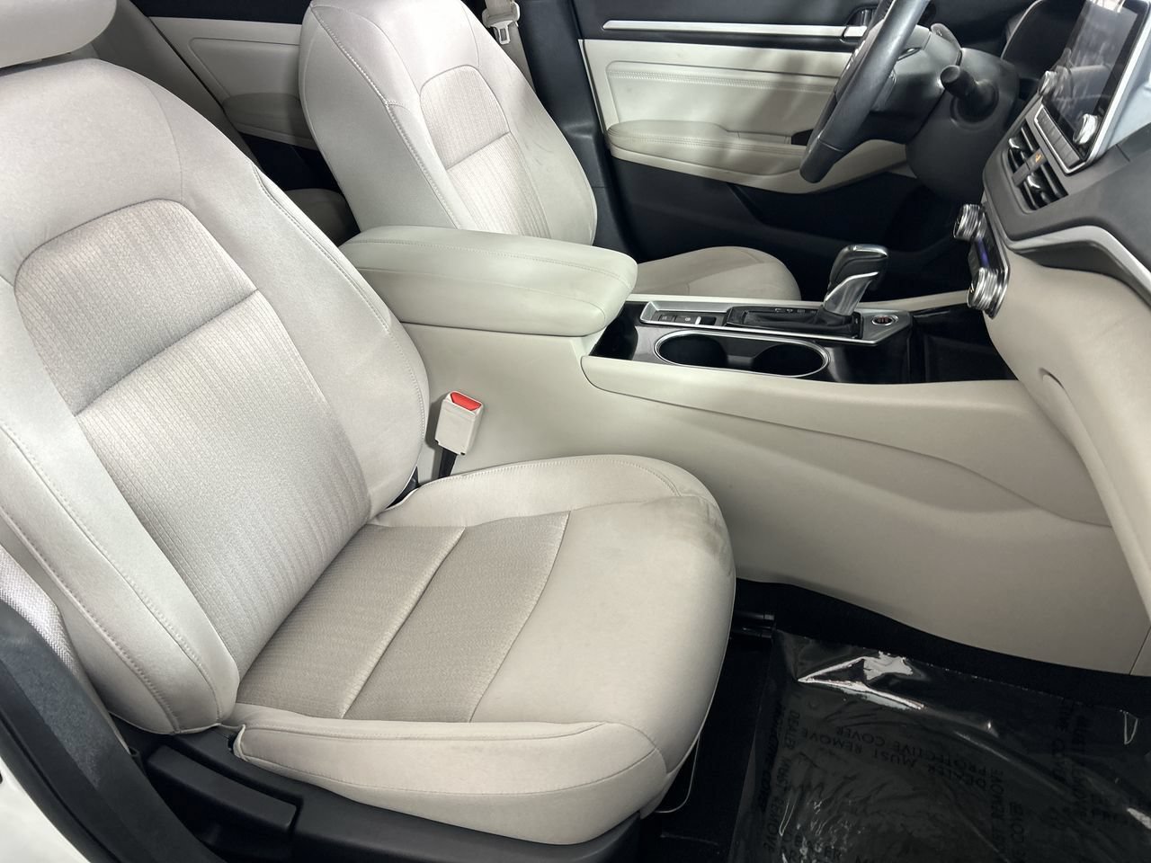 Used 2020 Nissan Altima 2.5 SV FWD image 26