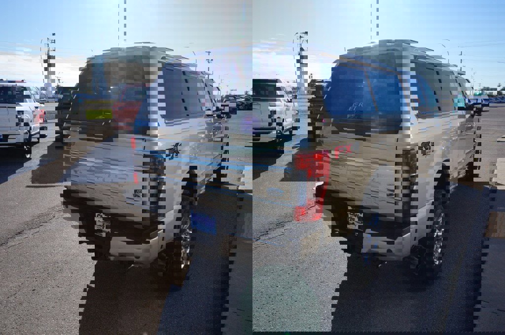 Used 2017 Ford F250 Platinum w/ Platinum Ultimate Package image 6