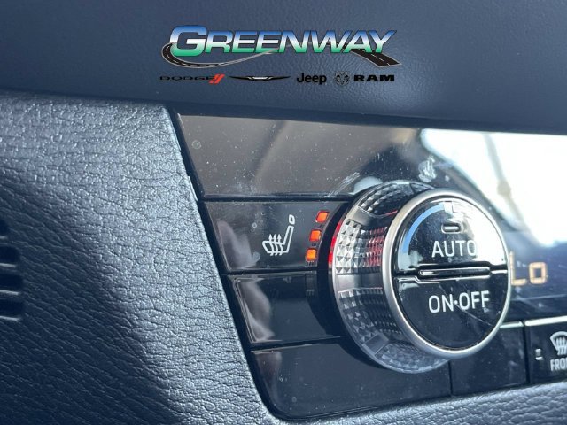 Used 2025 Mitsubishi Outlander SE AWD/4WD image 37