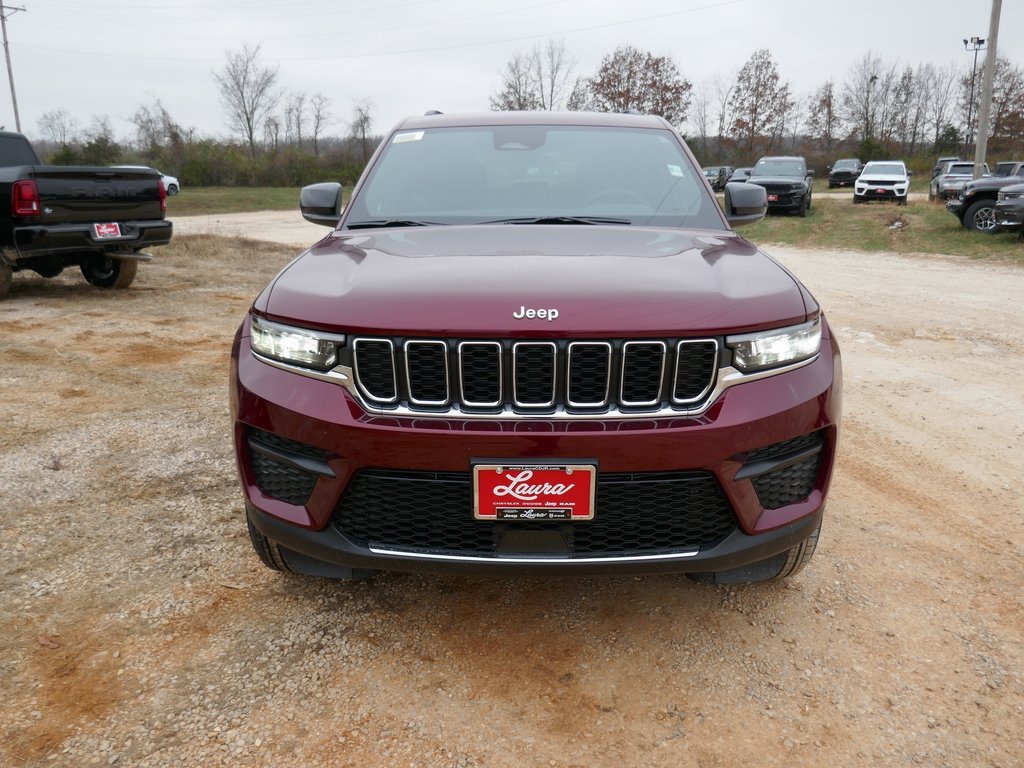 New 2025 Jeep Grand Cherokee Laredo X image 8