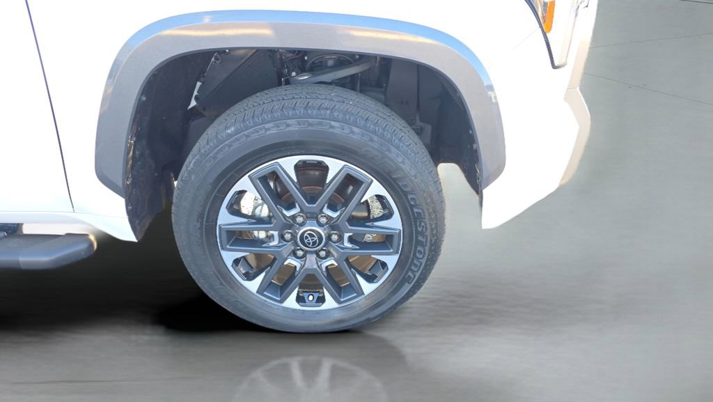 Used 2023 Toyota Tundra Limited image 27