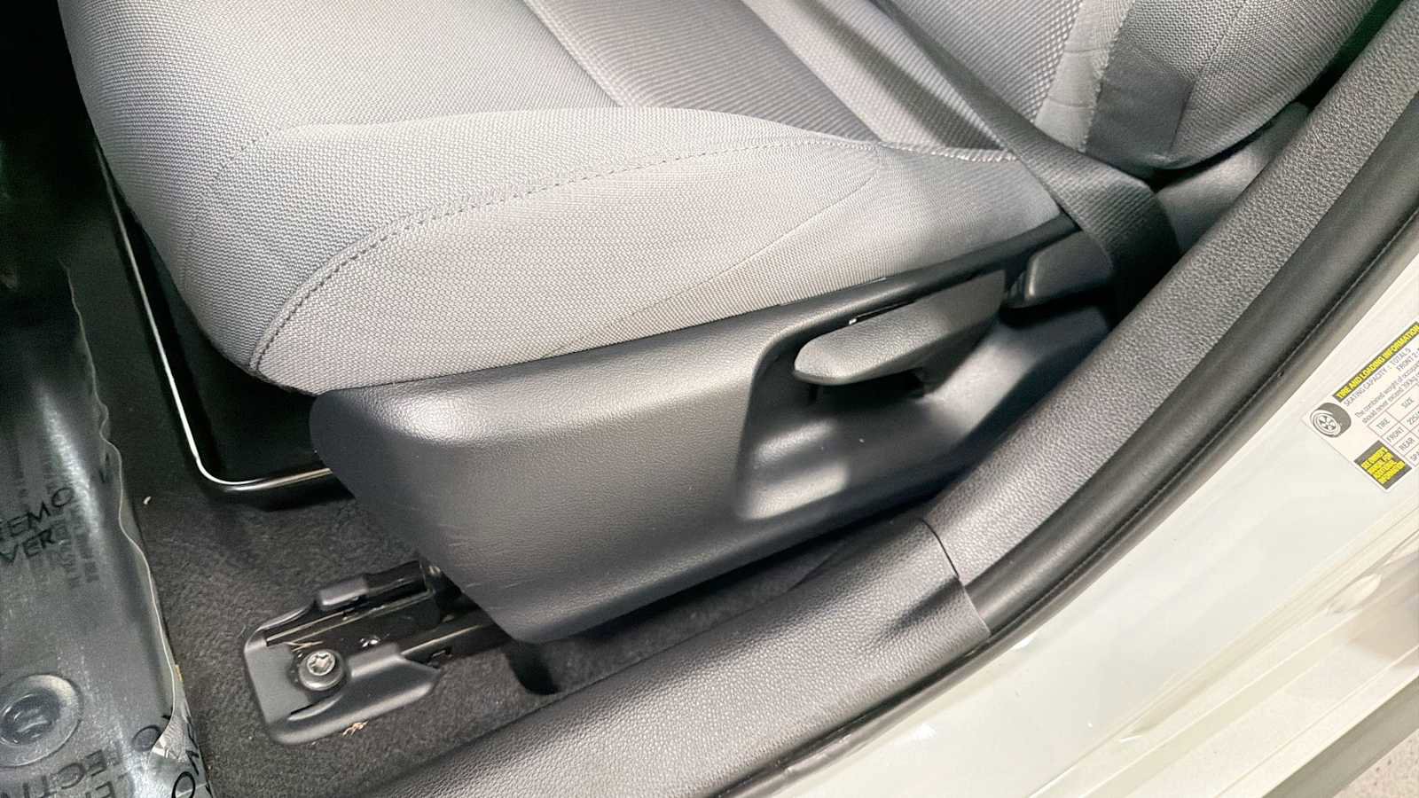 Certified 2026 Toyota Corolla SE FWD image 14