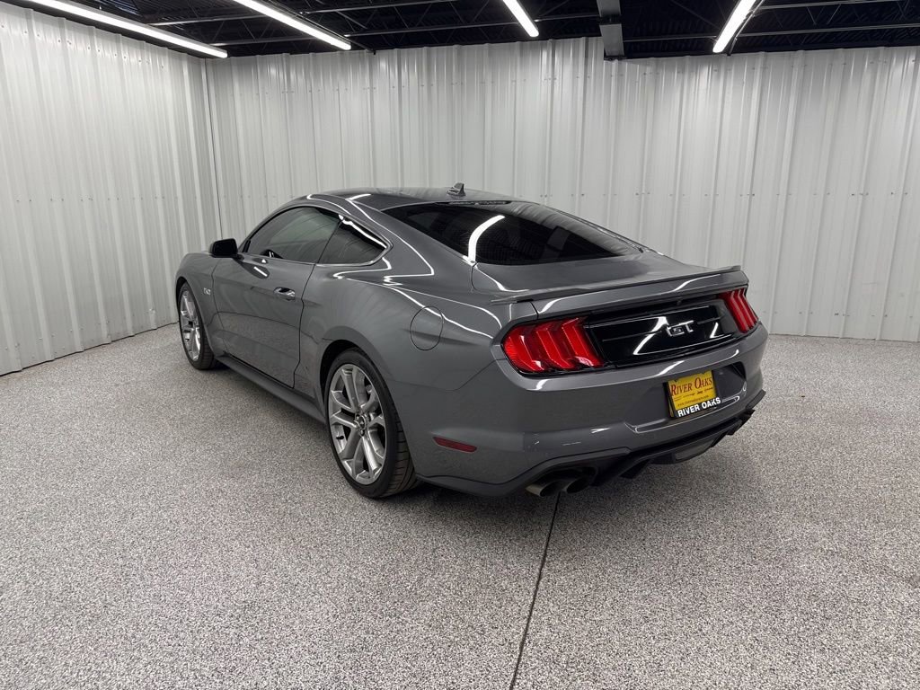 Used 2022 Ford Mustang GT Premium w/ Equipment Group 401A RWD image 4