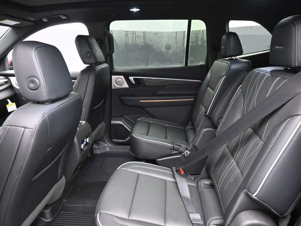 New 2026 Buick Enclave Avenir w/ Super Cruise Package image 12