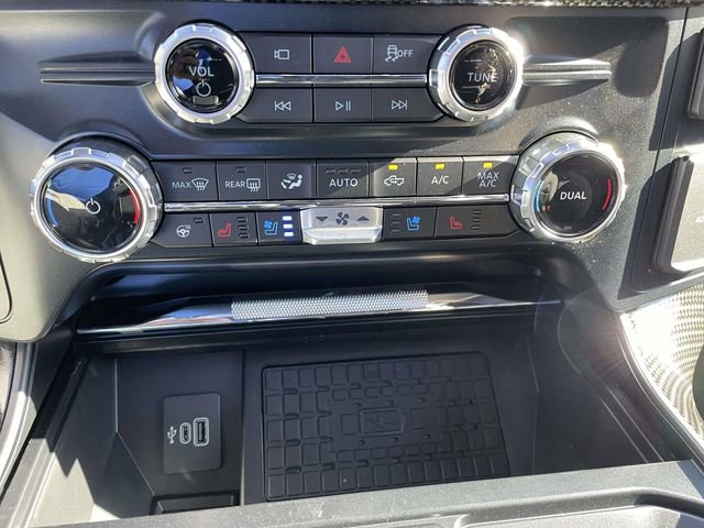 New 2025 Ford F150 Lariat w/ Equipment Group 502A High image 22