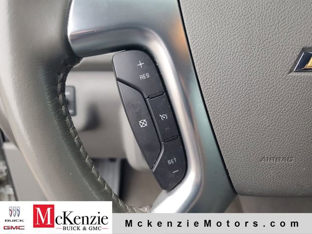 Used 2017 Chevrolet Traverse LT FWD image 11