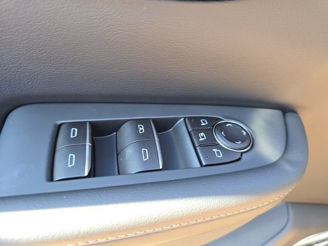 New 2026 Buick Enclave Sport Touring w/ Super Cruise Package AWD/4WD image 7