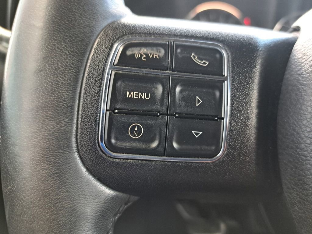 Used 2016 Jeep Wrangler Unlimited Sahara w/ Connectivity Group image 14