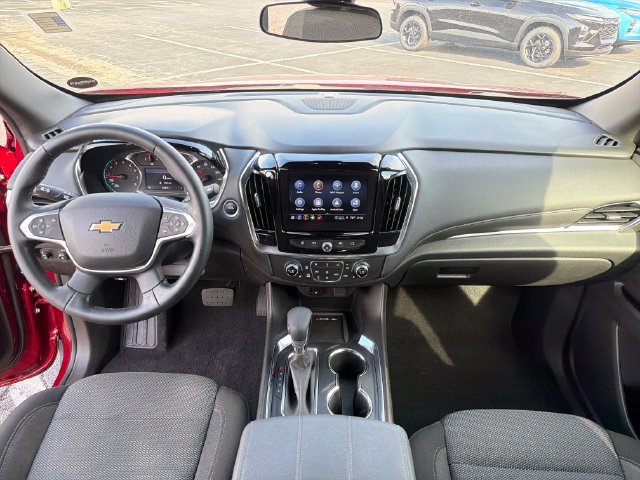 Used 2023 Chevrolet Traverse LT FWD image 14