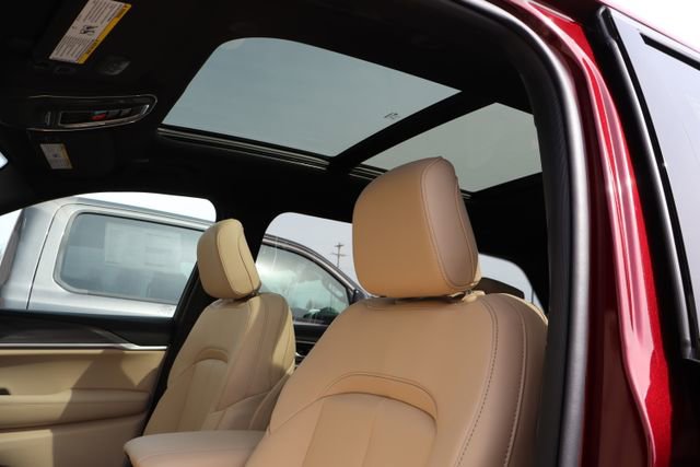 New 2026 Jeep Grand Cherokee Limited image 25