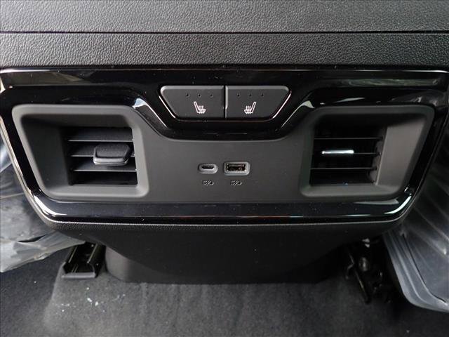 New 2026 Chevrolet Silverado 2500 ZR2 AWD/4WD image 8