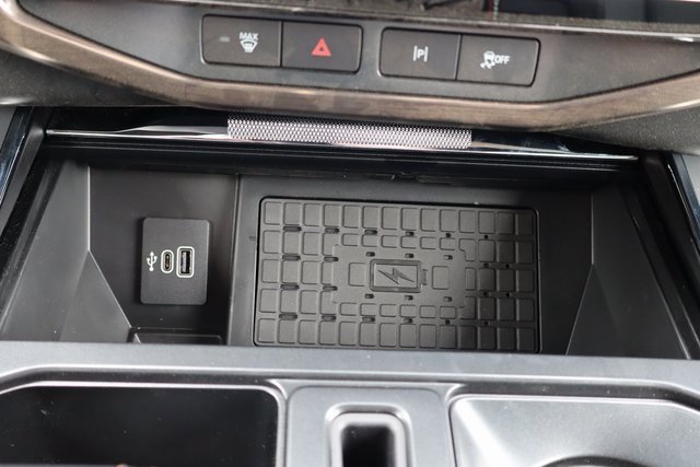 New 2025 Ford F150 Lightning Lariat w/ Max Trailer Tow Package image 12