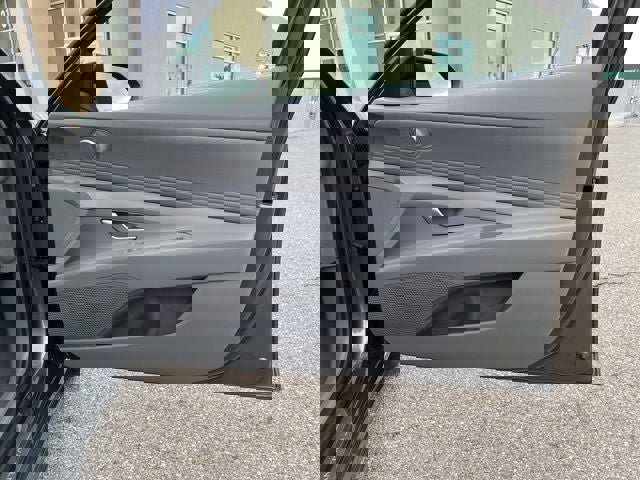 New 2026 Hyundai Elantra SEL Sport Premium image 34