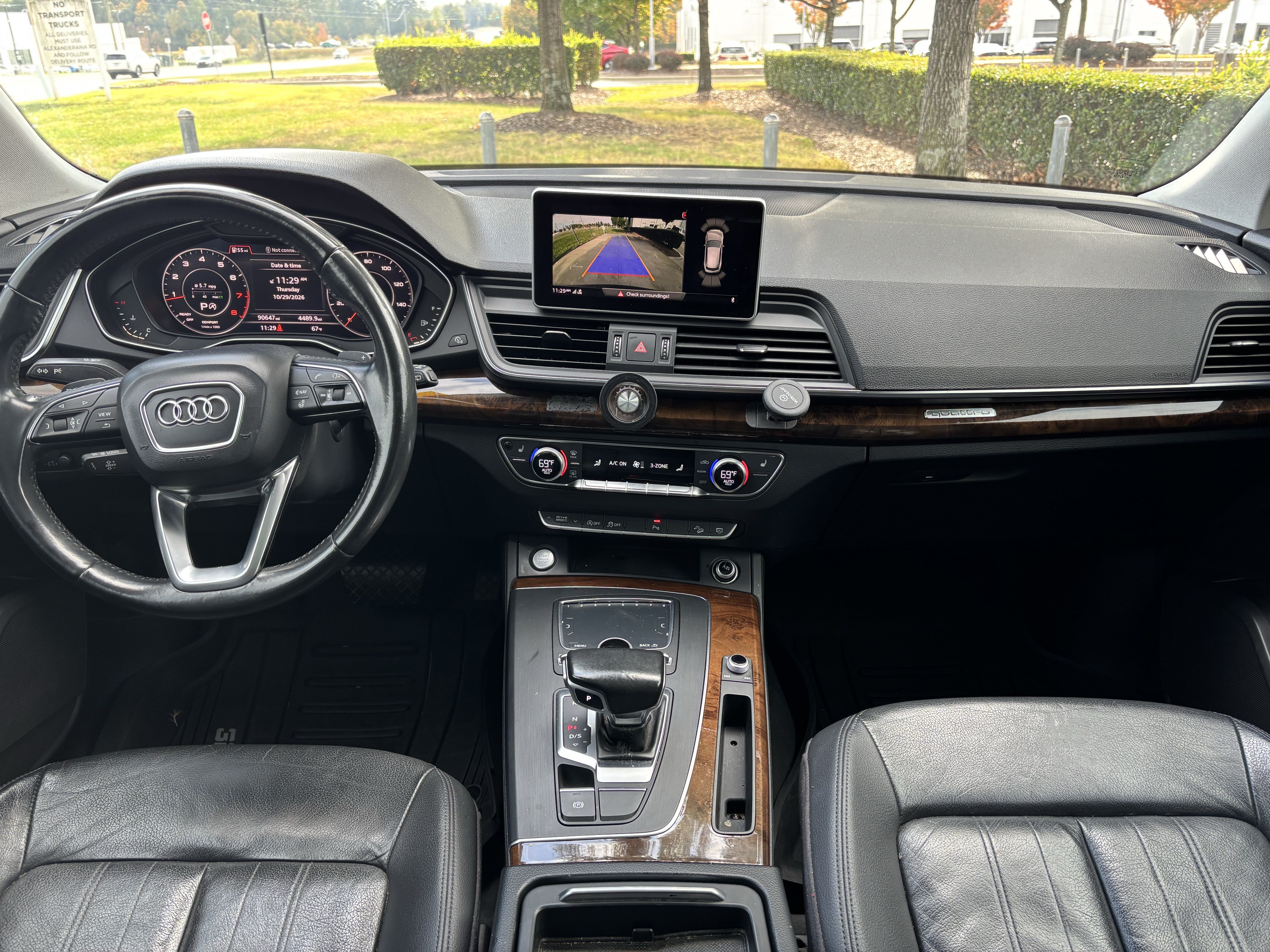 Used 2018 Audi Q5 2.0T Premium Plus w/ Premium Plus Package AWD/4WD image 32