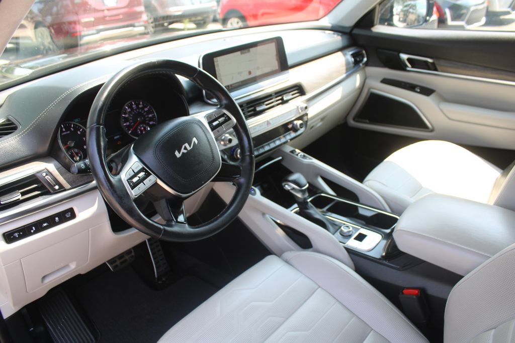 Certified 2022 Kia Telluride SX w/ SX Prestige Package AWD/4WD image 24