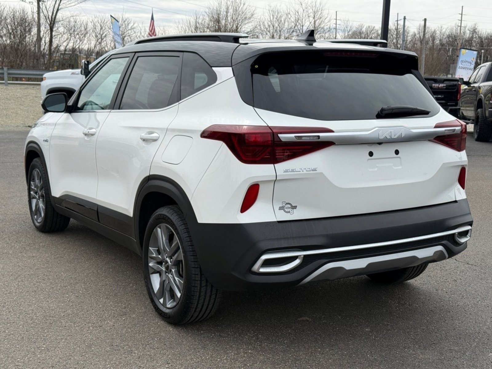 Used 2022 Kia Seltos S image 6