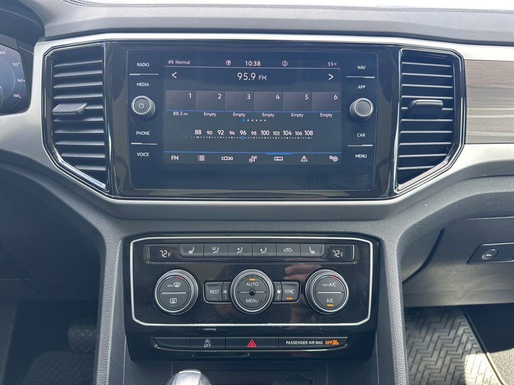 Used 2023 Volkswagen Atlas SEL AWD/4WD image 21