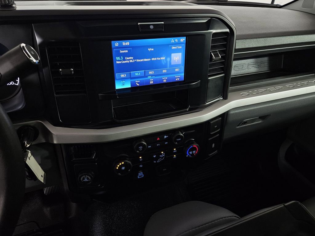 Used 2025 Ford F350 XL w/ XL Chrome Package image 10