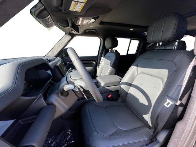 New 2026 Land Rover Defender 110 V8 AWD/4WD image 10