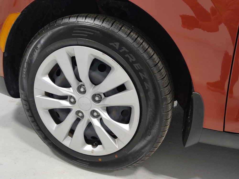 Used 2022 Kia Soul LX image 31