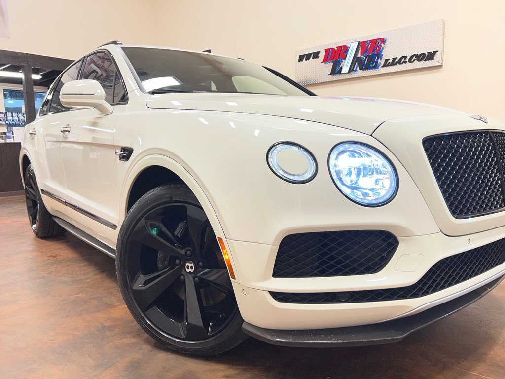 Used 2019 Bentley Bentayga image 55